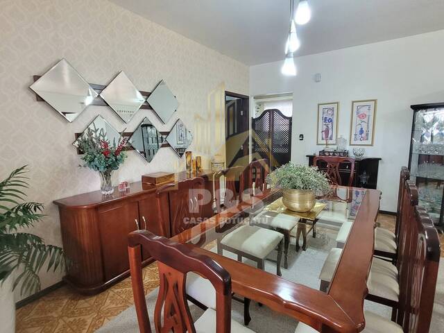 Casa para Venda em Botucatu - 4