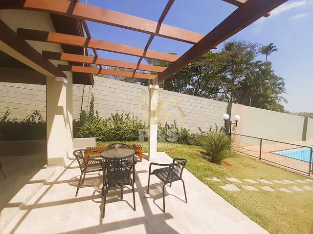 #0170 - Casa em condomínio para Venda em Botucatu - SP