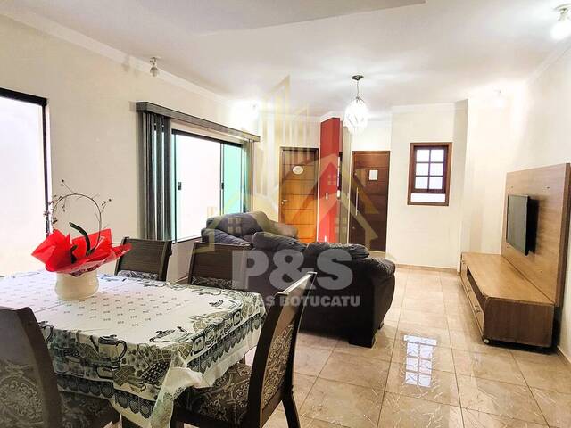 #0180 - Casa para Venda em Botucatu - SP