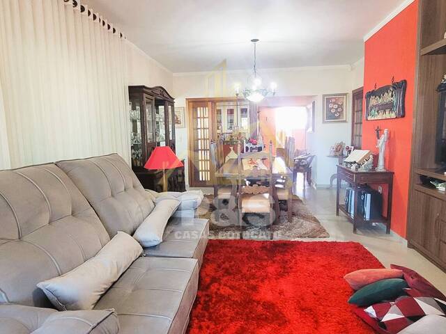 #0188 - Casa para Venda em Botucatu - SP