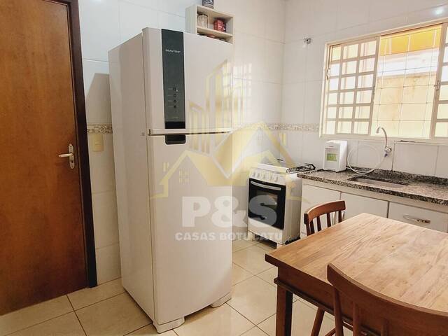 #0190 - Casa para Venda em Botucatu - SP