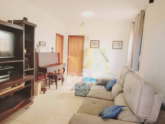 #0190 - Casa para Venda em Botucatu - SP