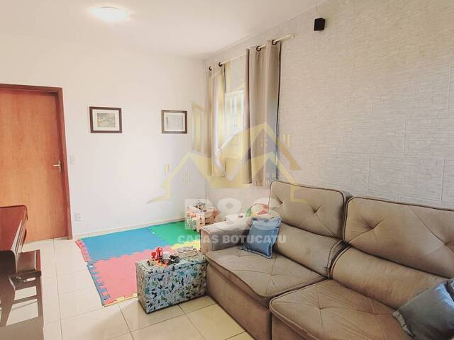 #0190 - Casa para Venda em Botucatu - SP