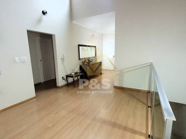 #0195 - Casa para Venda em Botucatu - SP