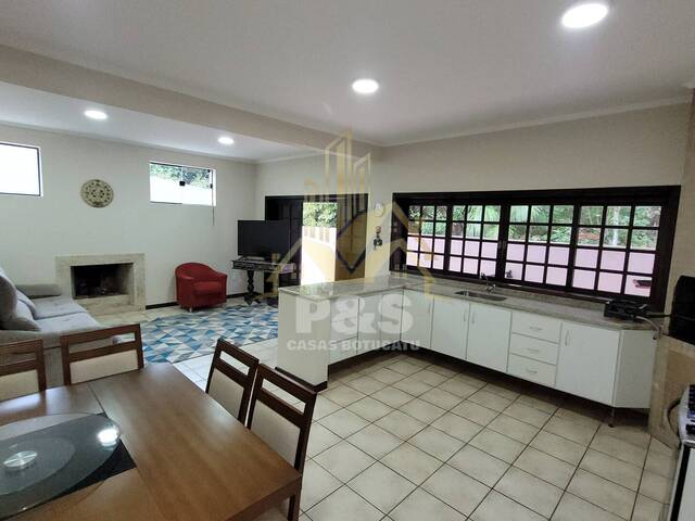 #0195 - Casa para Venda em Botucatu - SP