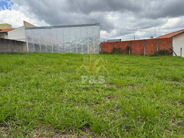 Terreno para Venda em Botucatu - 4