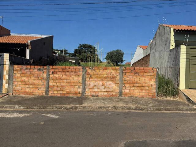 #0203 - Terreno para Venda em Botucatu - SP