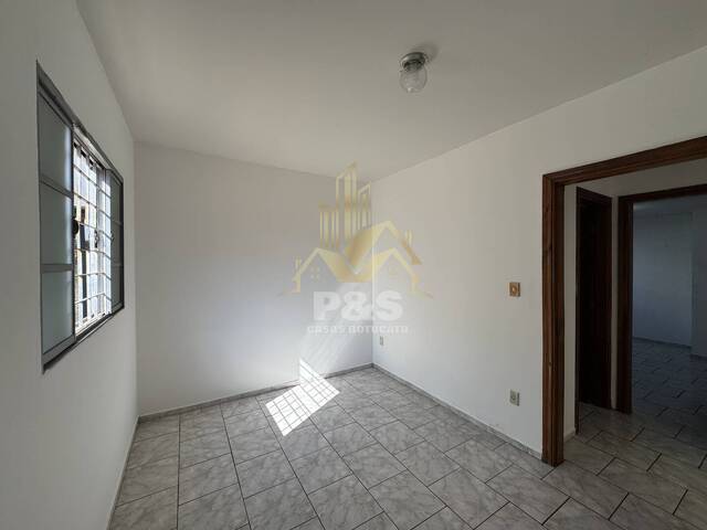 Apartamento para Venda em Botucatu - 4