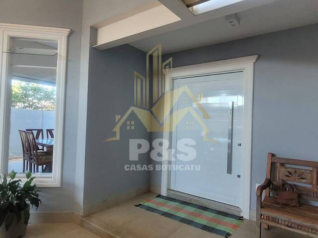 #0209 - Casa para Venda em Botucatu - SP