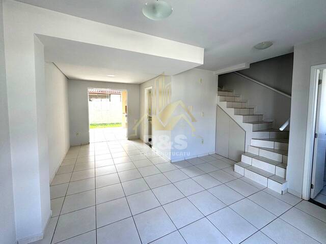 Casa em condomínio para Venda em Botucatu - 2